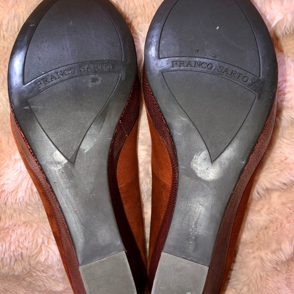 Franco Sarto Genuine Suede Platform Peeptoe - Picture 4 of 4